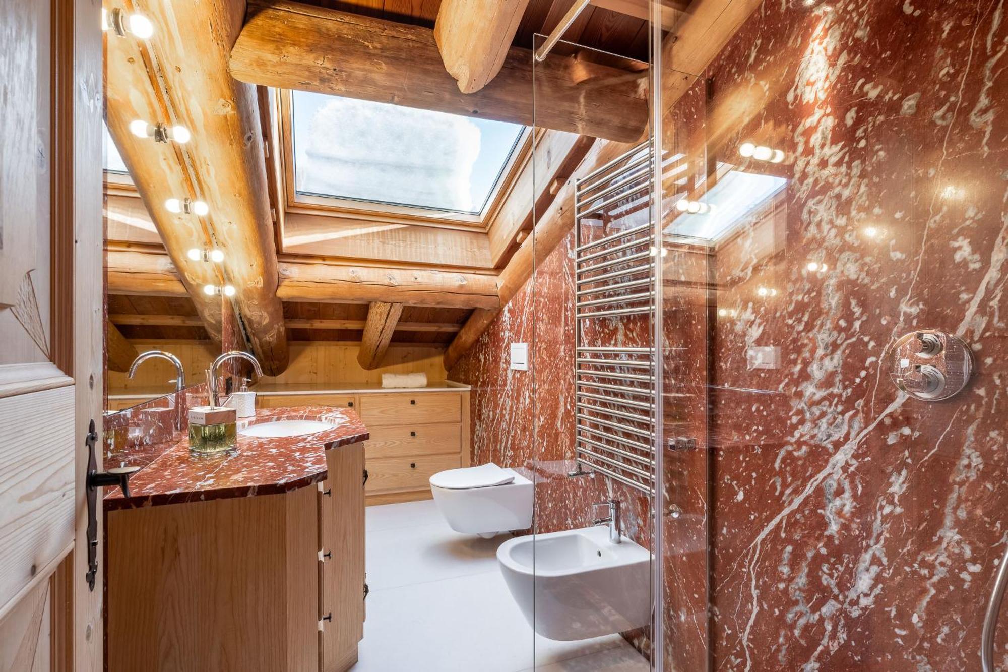 Cortina Lodge กอร์ตินาดัมเปซโซ ภายนอก รูปภาพ