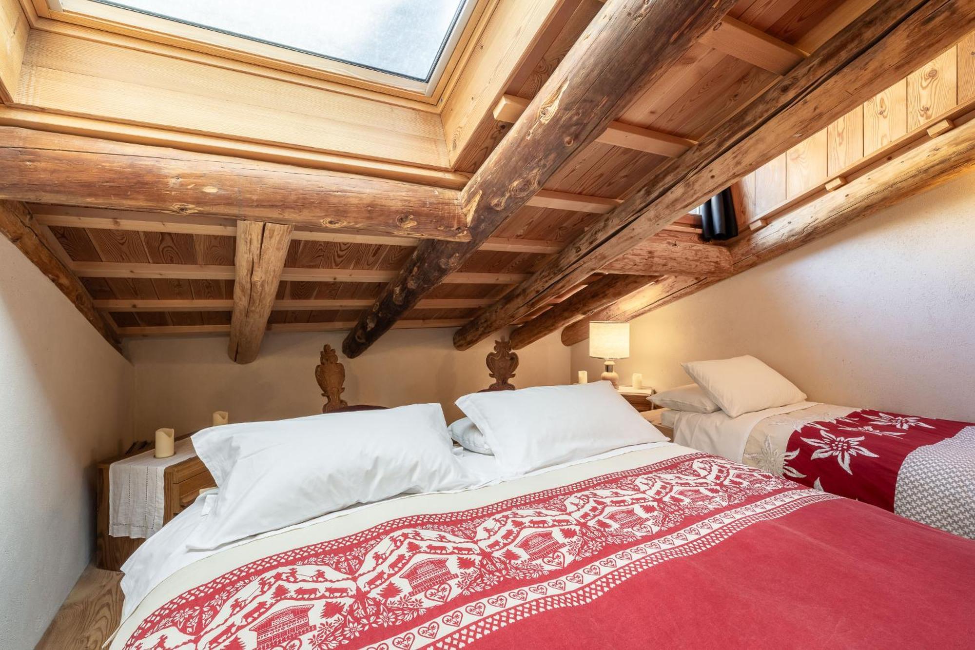 Cortina Lodge กอร์ตินาดัมเปซโซ ภายนอก รูปภาพ